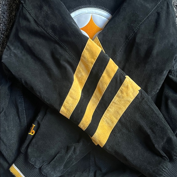 EUC Vintage Pittsburgh Steelers Suede Bomber Jacket - Picture 11 of 16